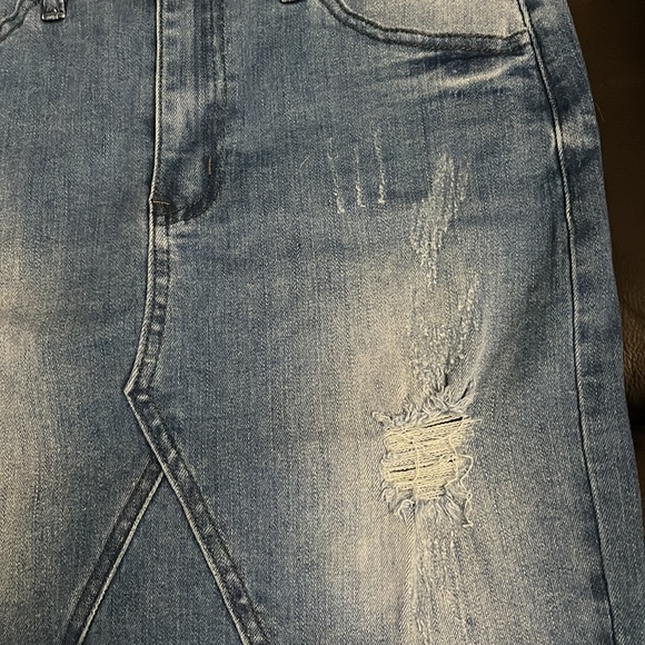 Denim skirt- faded and frayed-excellent condition! $15! - Picture 2 of 6